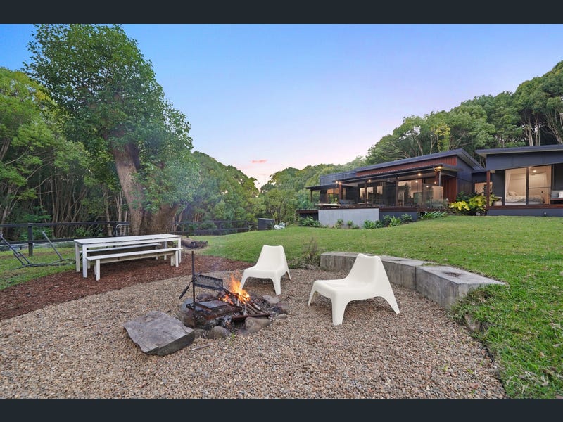 Firepit at dusk on Rich's Currumbin Valley property